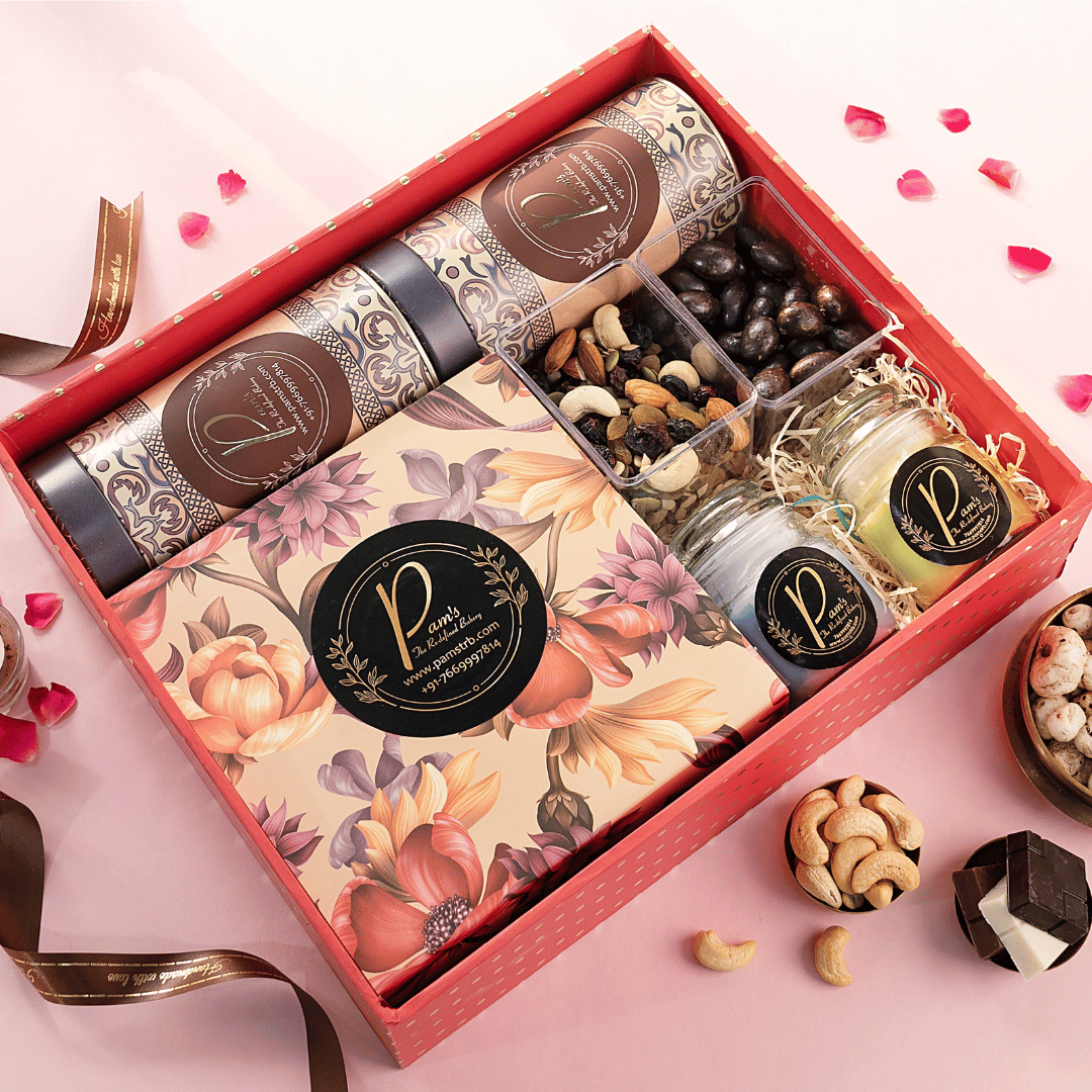 Sweet Savoury Hamper: A Fine Melange Of Sweet Cookies, Cakes And Sav
